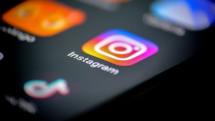 instagram-will-now-alert-fogeys-if-their-teen-searches-for-self-harm-speak