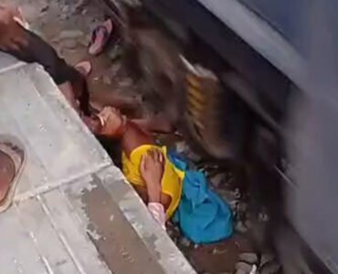 Heroic Bihar Mother Injured While Shielding Children from Train at Shahpur Patori Heroic Bihar Mother Injured While Shielding Children from Train at Shahpur Patori